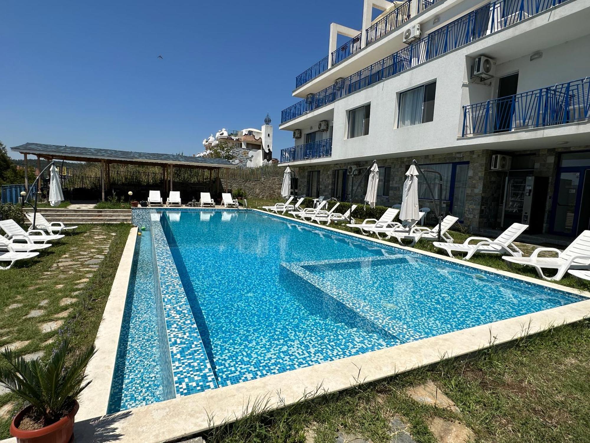 Вила Quiet Bay โซโซโปล ภายนอก รูปภาพ